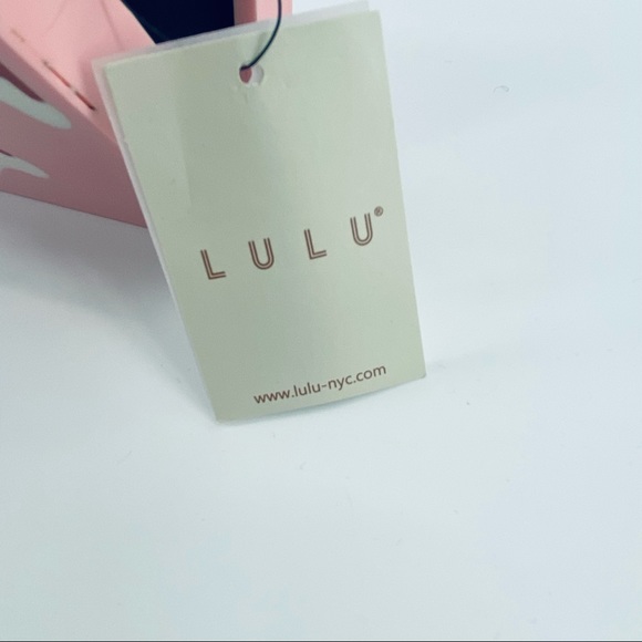 LULU Santa Hat Print Acrylic Box Purse With Crossbody Chain Pink OS NEW W/Tags - Picture 9 of 12